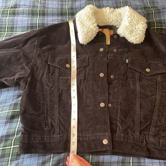 Levi’s Women’s Sherpa Baby Baggy Trucker Black Jacket Size L - Picture 8 of 10
